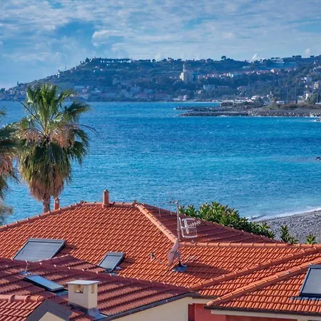 Riva Al Mare Apartmán Riva Ligure
